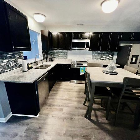 Luxury Townhome Jacksonville, Nc Eksteriør billede